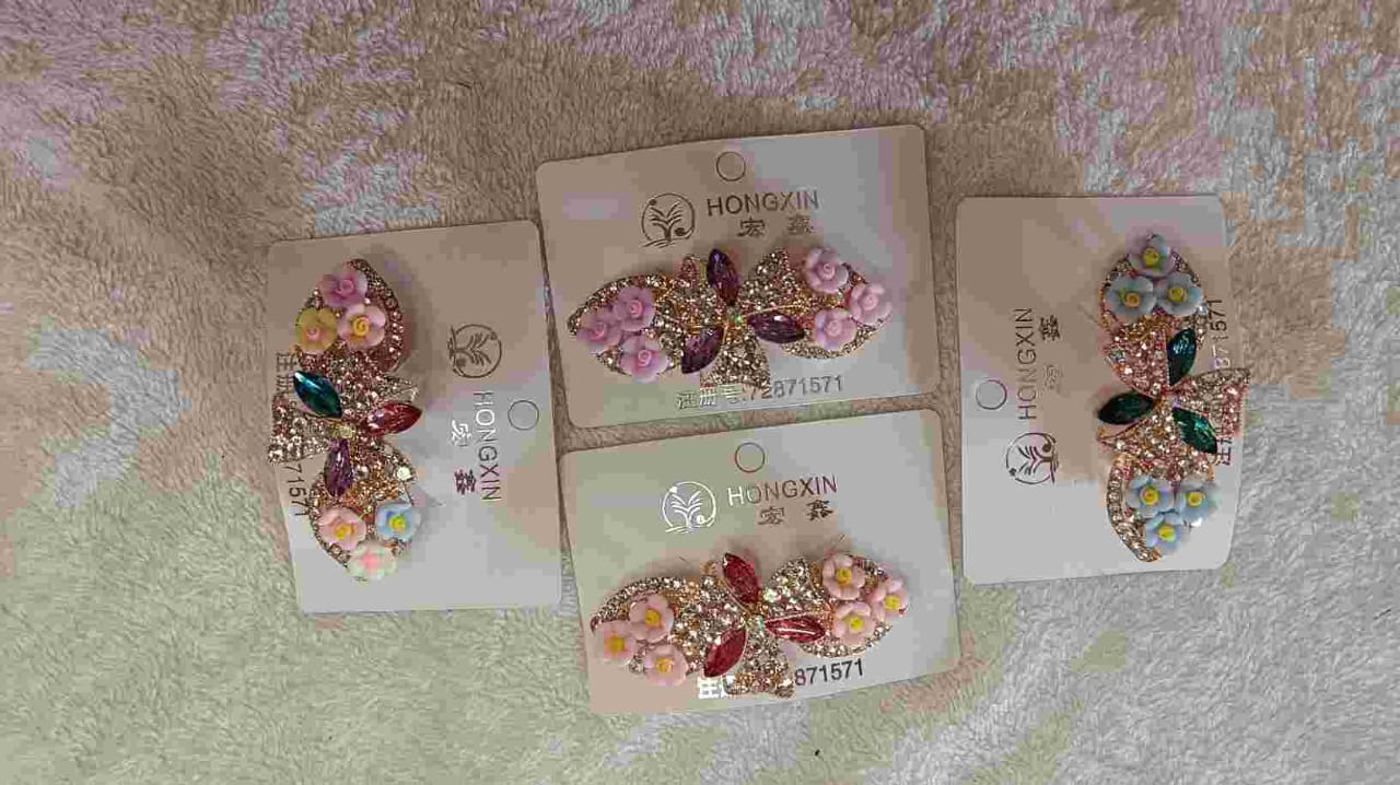 Centre Clip Collection - 5