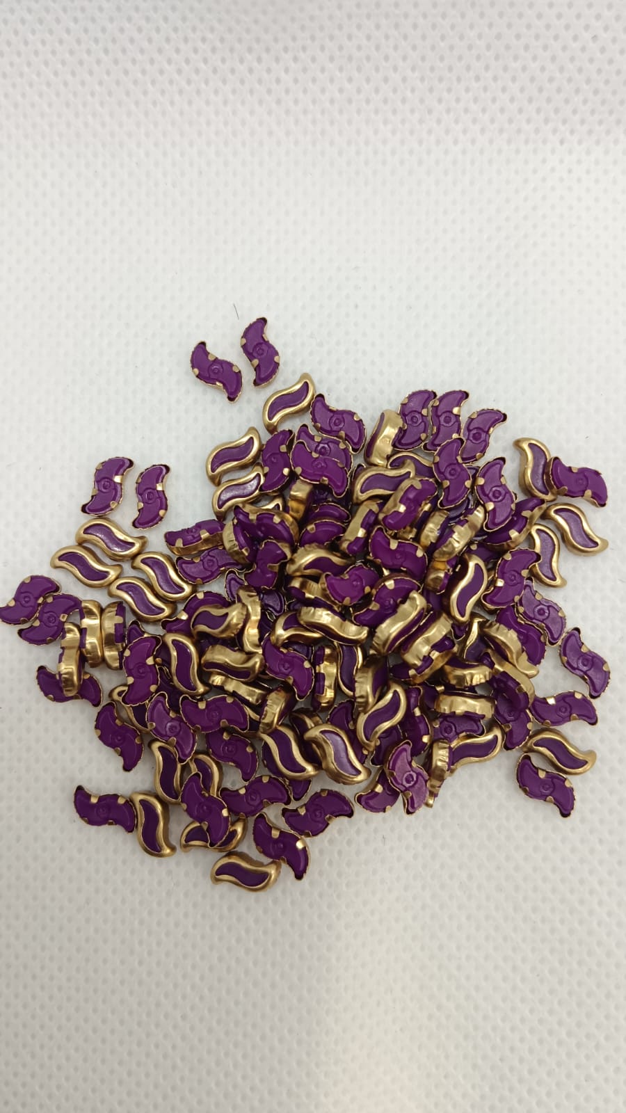 S Shape Kundan Small Matte